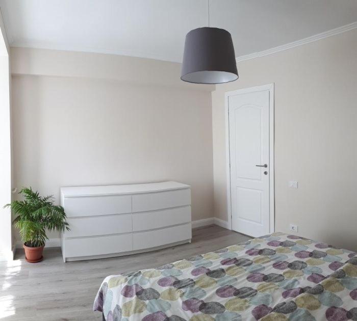 Apartament Ultracentral Apartment คอนสตันซา ภายนอก รูปภาพ